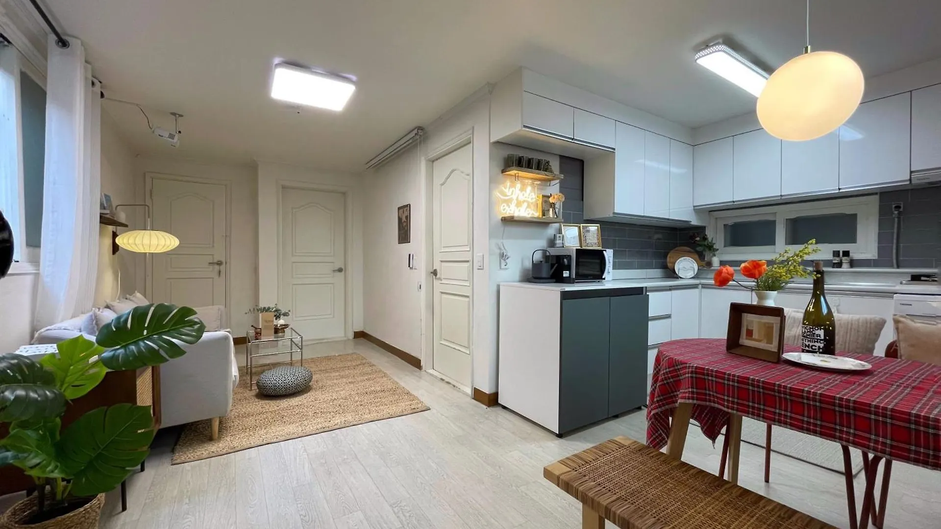 House Of Lotus #1Min Fr Stn Line2 #Seoul City Travel #Quite&Cozy #Yoga&Meditation 0*, Seoul